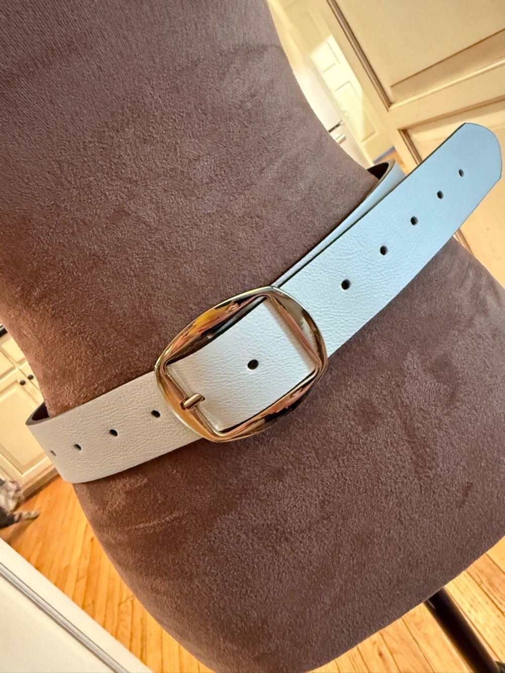 Steve Madden Cream Leather Belt with Gold Buckle